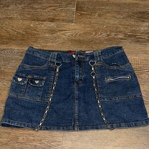 Chain-Accented Dark Blue Denim Mini Skirt